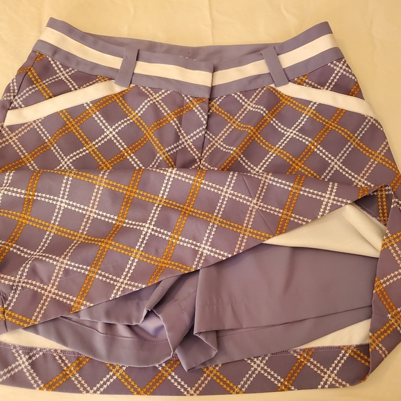 Nike Golf Skirt Dri Fit with undershorts - Picture 2 of 8